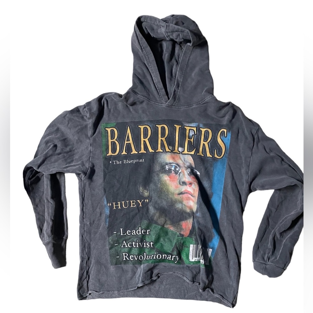 Barriers Ny Hoodie Size S